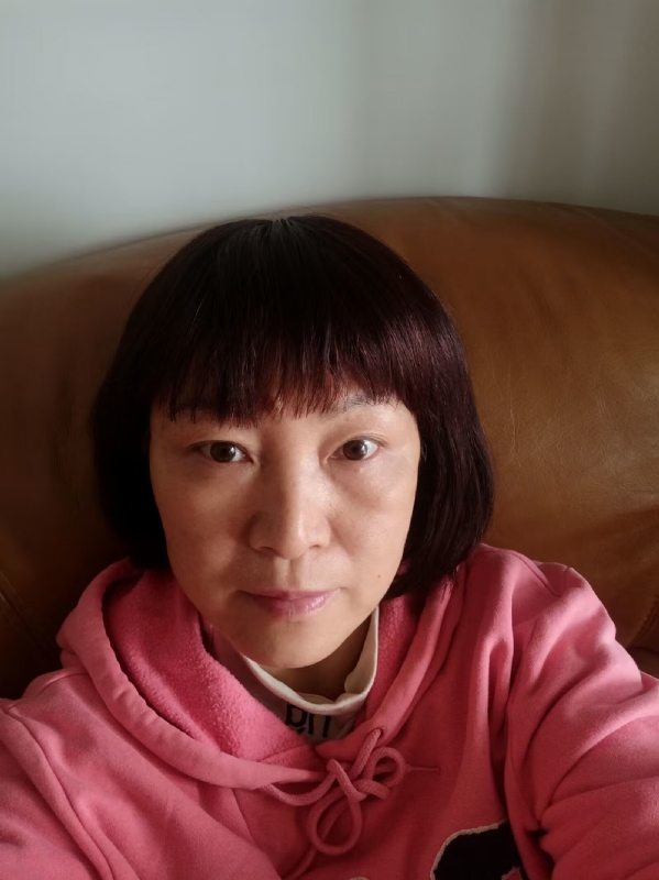 红玫瑰的第一张照片--惠州相亲服务中心