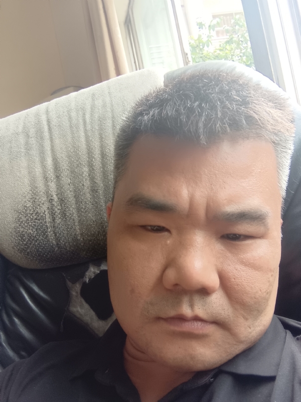 路人的第一张照片--惠州相亲服务中心