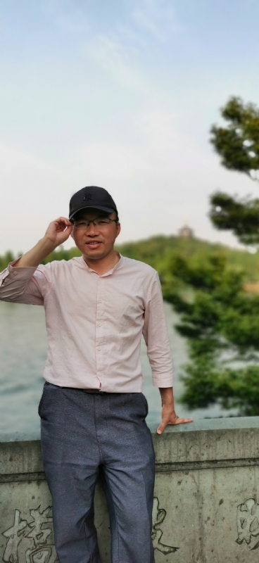 大叔有点忙的第三张照片--惠州相亲服务中心