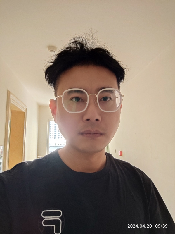 信带小李的第一张照片--惠州相亲服务中心