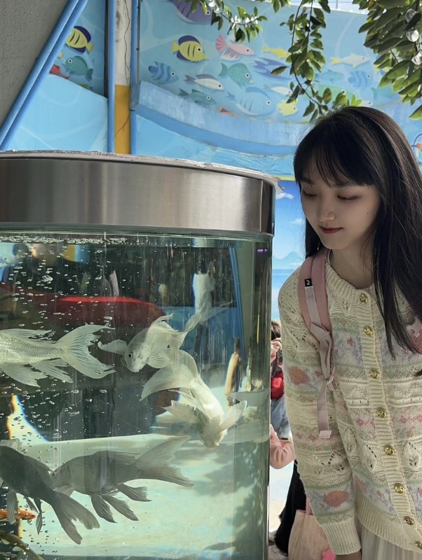 yiyi的第二张照片--惠州相亲服务中心