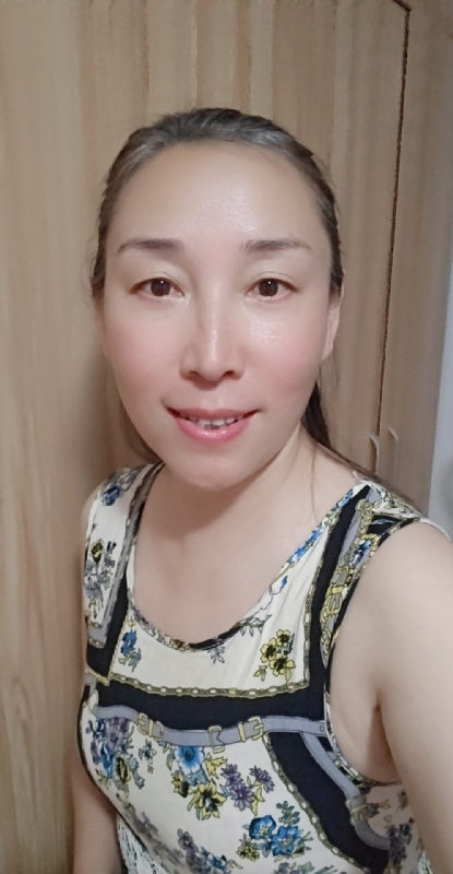 晓琴的第一张照片--惠州相亲服务中心