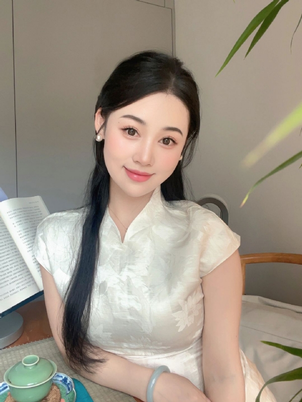 小慧的第一张照片--惠州相亲服务中心