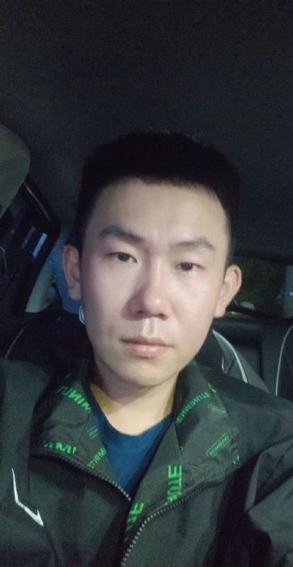 想结婚的小李的第一张照片--惠州相亲服务中心