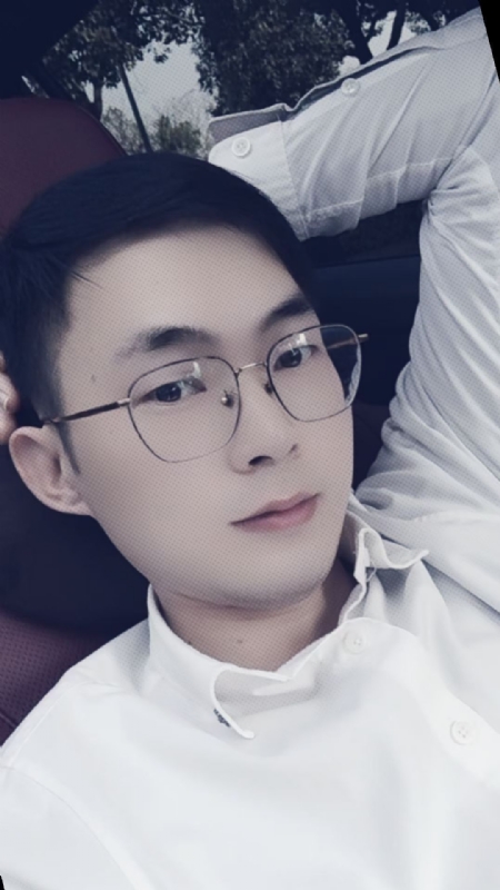 哈哈的第一张照片--惠州相亲服务中心