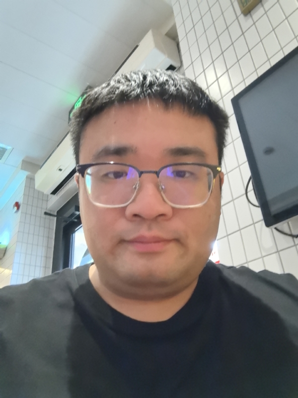 君临天下的第三张照片--惠州相亲服务中心