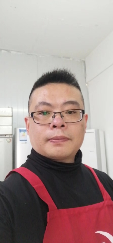 努力奋斗的第一张照片--惠州相亲服务中心