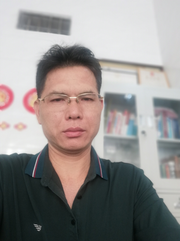 后视镜的第一张照片--惠州相亲服务中心
