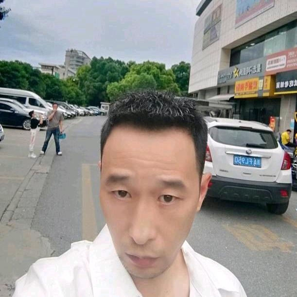 小林的第一张照片--惠州相亲服务中心