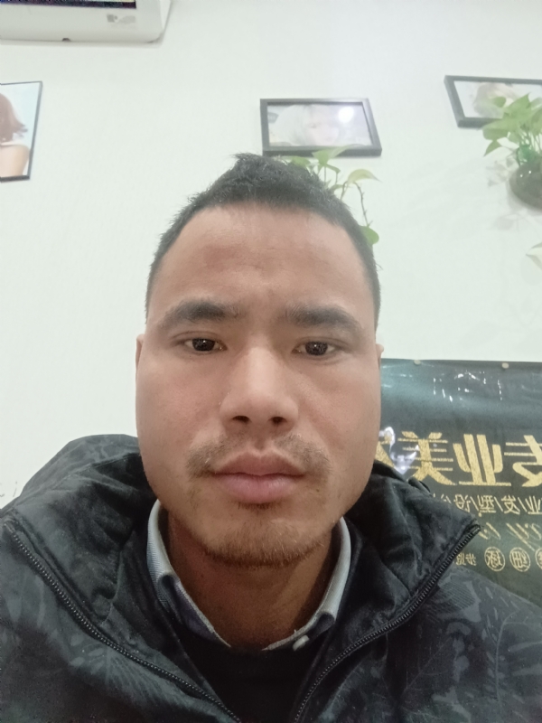 liuliyong的第一张照片--惠州相亲服务中心