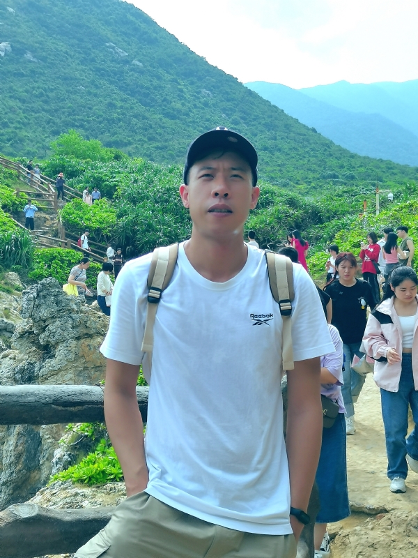 吴生的第一张照片--惠州相亲服务中心