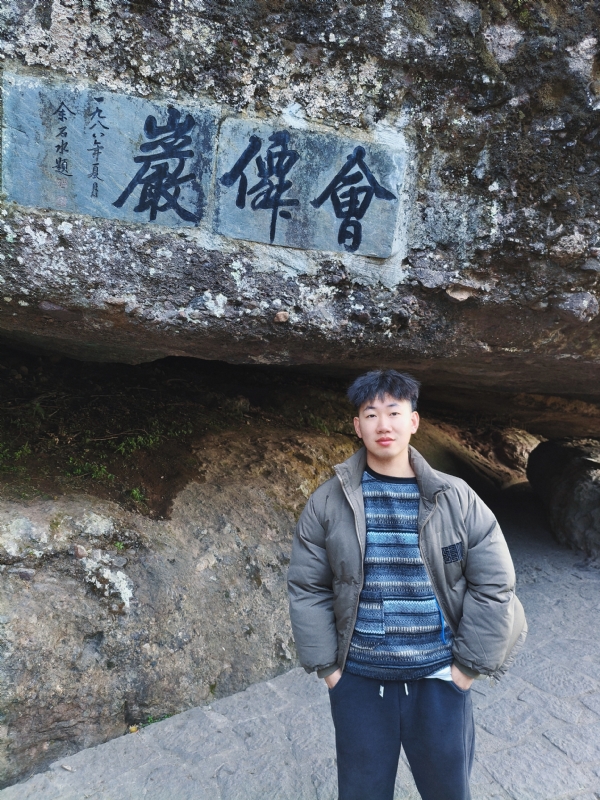 帅邓拖网速的第二张照片--惠州相亲服务中心