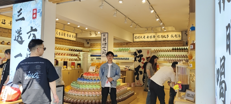 lilili109y的第三张照片--惠州相亲服务中心