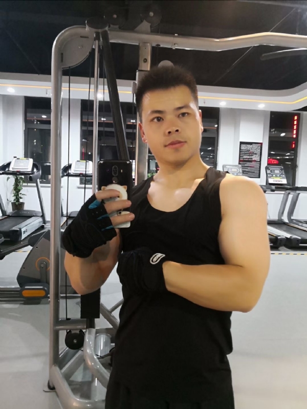 范迪塞尔的第二张照片--惠州相亲服务中心