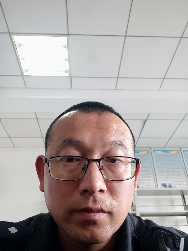 布鲁斯贺的第三张照片--惠州相亲服务中心