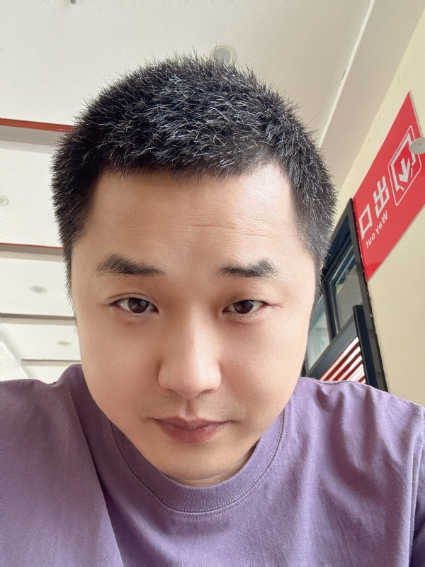 五是五的第一张照片--惠州相亲服务中心