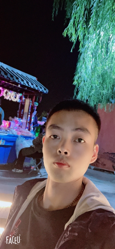 向阳而生的第一张照片--惠州相亲服务中心