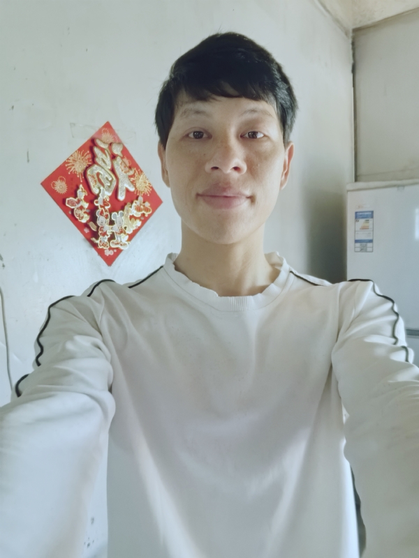 夏风微凉的第一张照片--惠州相亲服务中心