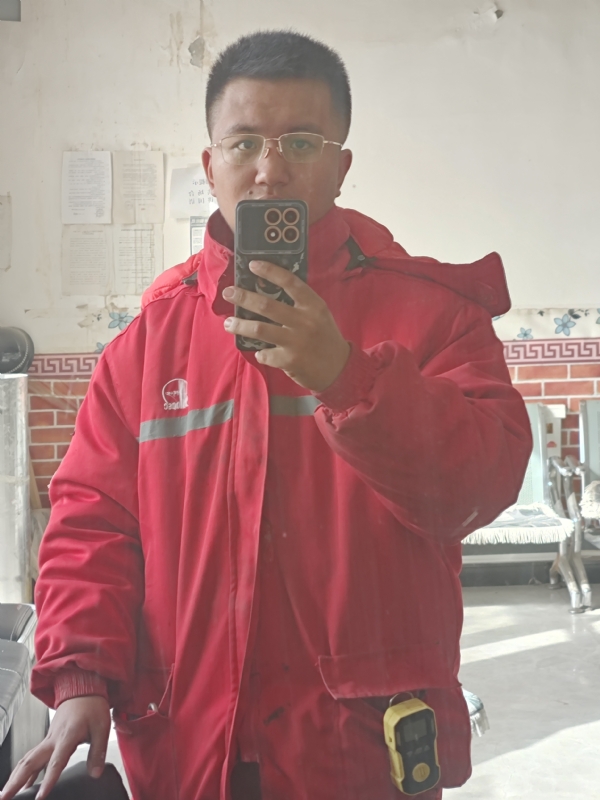 鹤某的第二张照片--惠州相亲服务中心
