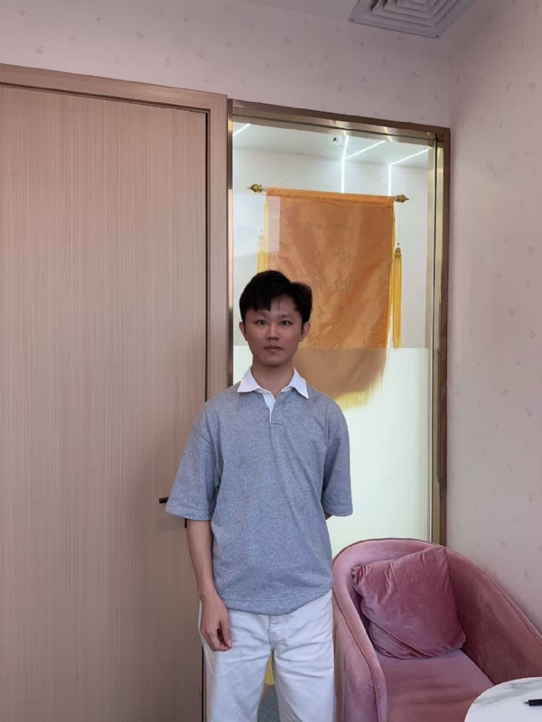 小叶子的第一张照片--惠州相亲服务中心