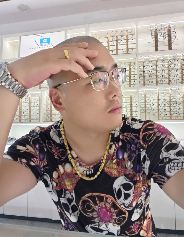 一生诺言的第一张照片--惠州相亲服务中心