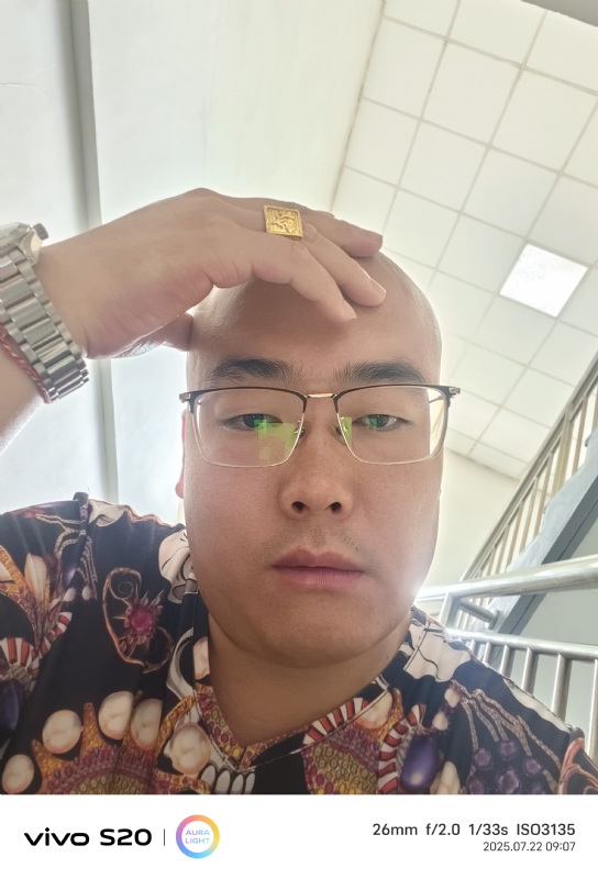一生诺言的第五张照片--惠州相亲服务中心