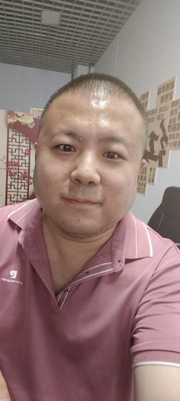 漫步星辰的第一张照片--惠州相亲服务中心