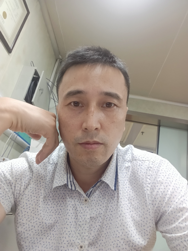 笑看一切的第三张照片--惠州相亲服务中心
