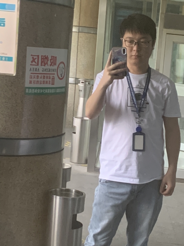 潜伏的第一张照片--惠州相亲服务中心