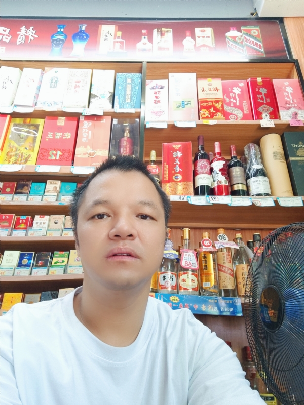 思念的第一张照片--惠州相亲服务中心