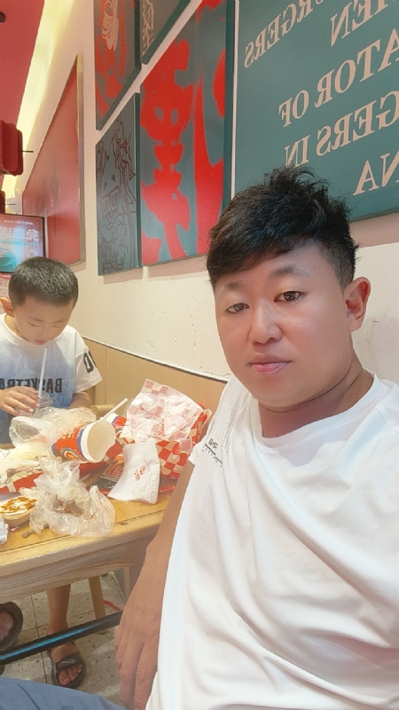 景色宏图的第一张照片--惠州相亲服务中心