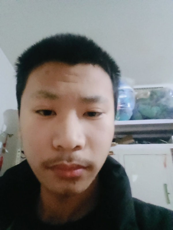 g未成年的第一张照片--惠州相亲服务中心