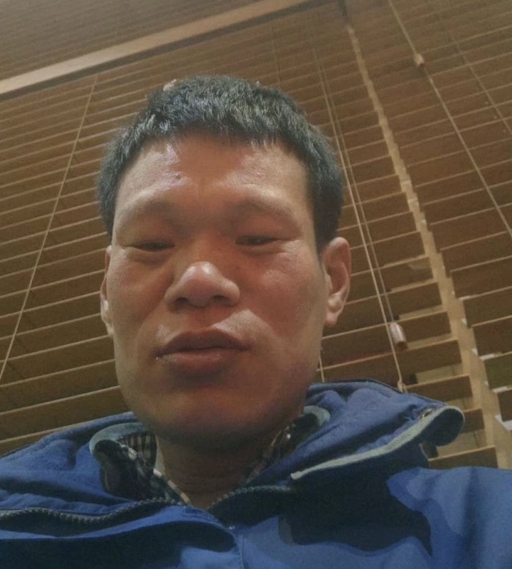 爱你在心口难开的第一张照片--惠州相亲服务中心