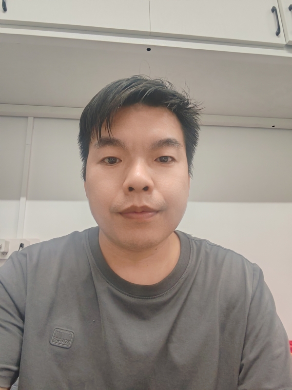 老张的第一张照片--惠州相亲服务中心