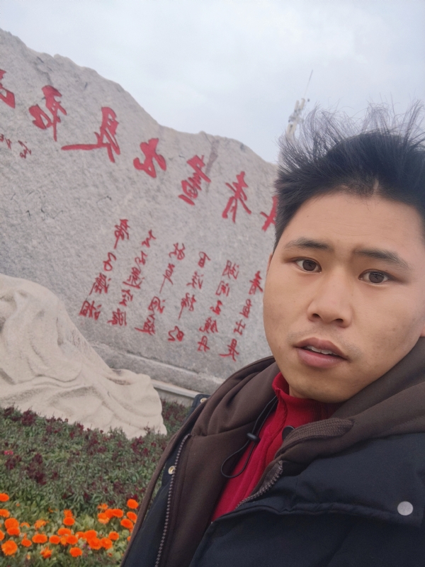 迎春的第一张照片--惠州相亲服务中心