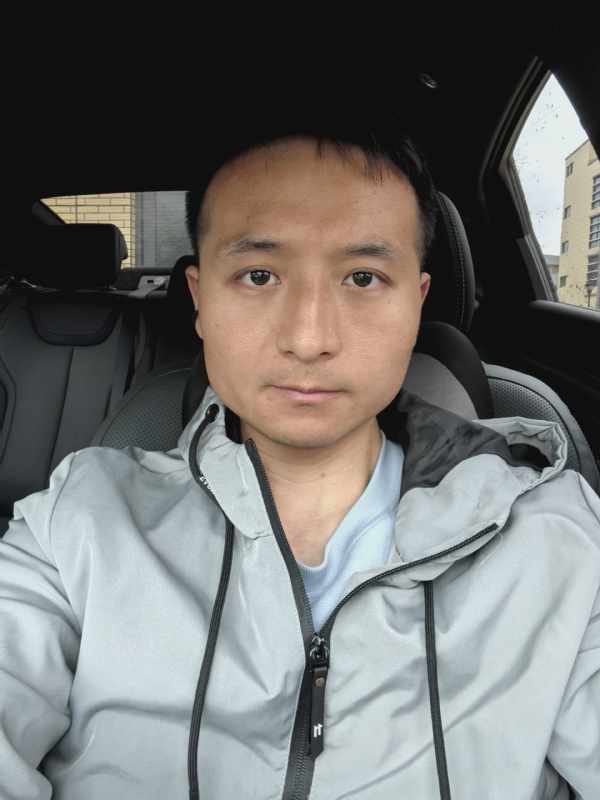 郑涛尔的第二张照片--惠州相亲服务中心