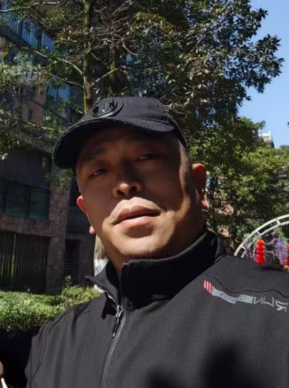 蓝色海洋的第一张照片--惠州相亲服务中心