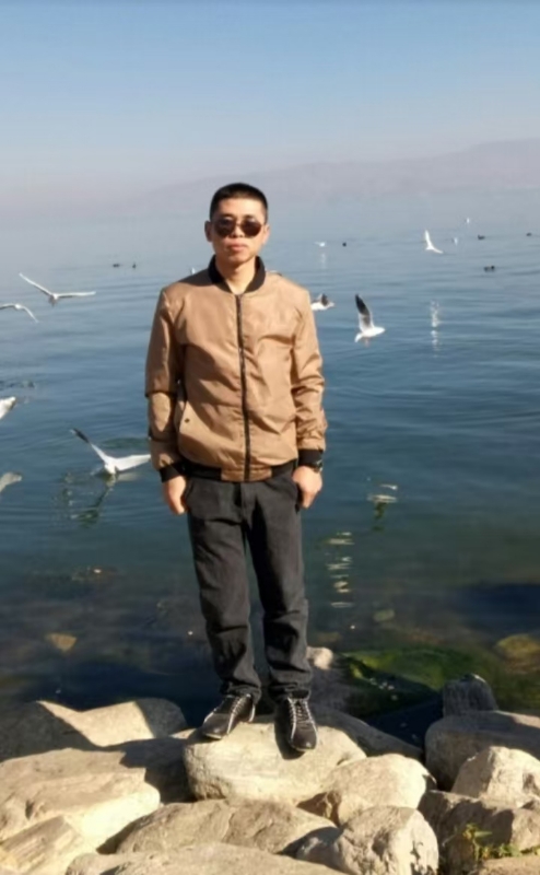 追光者的第一张照片--惠州相亲服务中心