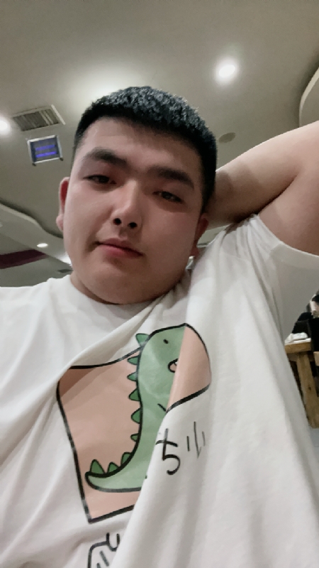 Hhhhh的第二张照片--惠州相亲服务中心